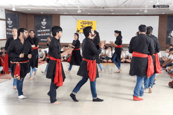 nukkad natak