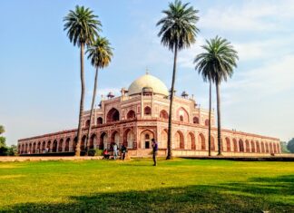 10 Things Not to Do in Delhi 10 Things Not to Do in Delhi