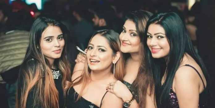 Top Clubs For Ladies Night Out In Delhi